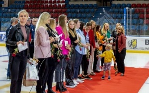 Uroczystość wręczenia tytułu Bytomianki Lata 2023 hokeistkom Polonii Bytom (2)
