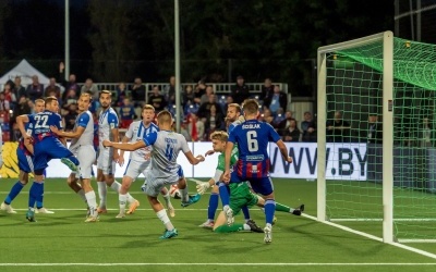 Pasjonujący mecz przy Piłkarskiej. Polonia wygrywa 4:3 ze Stomilem Olsztyn (12)