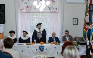 Uczniowie zainaugurowali rok szkolny wspólnie z Cechem Rzemiosł Różnych i Przedsiębiorczości (2)