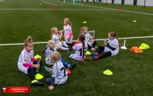 Pierwszy w historii trening piłkarskiej sekcji dziewcząt Polonii Bytom (1)