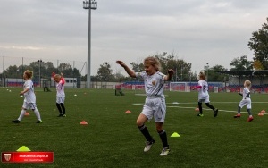 Pierwszy w historii trening piłkarskiej sekcji dziewcząt Polonii Bytom (12)