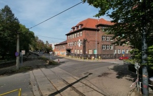 Przejazd drogowo-tramwajowy przez ul. Chrzanowskiego nieprzejezdny od 17 października. Rusza przebudowa rozjazdów (5)