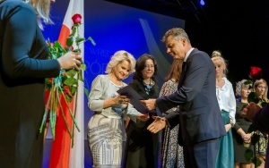 Wręczenie nagród dyrektorom i nauczycielom (2)