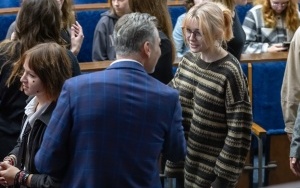 : Prezydent podziękował wolontariuszom, którzy pomagali podczas XIV Bytomskiego PKO Półmaratonu  (15)