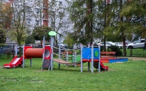 Plac zabaw przy Przedszkolu Miejskim nr 21 (3)