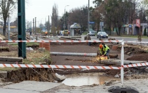 Przejazd przez ul. Drzewną w Stroszku zamknięty. Rusza przebudowa torowiska tramwajowego (2)