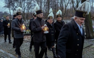 Uroczystości barbórkowe pod tablicą upamiętniającą górników, którzy zginęli podczas katastrofy w Heinitzgrube w Rozbarku (5)