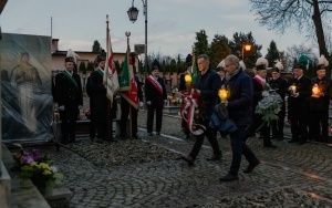 Uroczystości barbórkowe pod tablicą upamiętniającą górników, którzy zginęli podczas katastrofy w Heinitzgrube w Rozbarku (10)