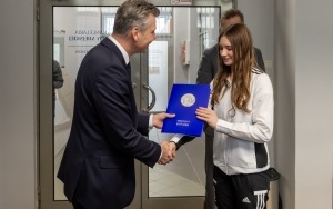 Prezydent złożył gratulacje bytomskim karatekom (5)