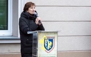 Pamiątkowa tablica upamiętniająca Dom Polski 