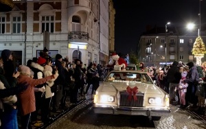 Bytomianie tłumnie odwiedzili jarmark (1)