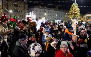 Bytomianie tłumnie odwiedzili jarmark (18)