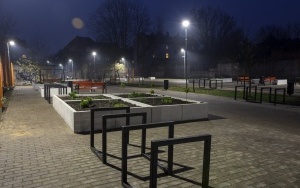 Zagospodarowane przestrzenie przy ul. Staffa i Witczaka oddane do użytku (6)