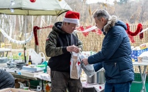 Spotkanie opłatkowe - bezdomni (4)