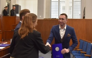 Wręczenie aktów mianowania nauczycielkom i nauczycielom (3)