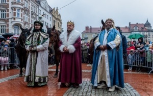 Orszak Trzech Króli przeszedł ulicami miasta pod hasłem „W jasełkach leży” (5)