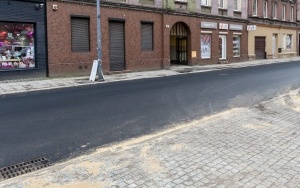 Ulica Piłsudskiego na odcinku od skrzyżowania z ul. Chrobrego do ul. Piekarskiej przebudowana (2)