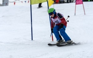 Zawody narciarsko-snowboardowe w Suchej Górze (8)