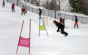 Zawody narciarsko-snowboardowe w Suchej Górze (11)