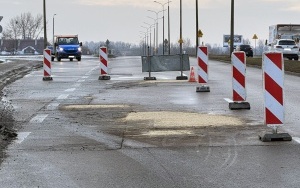 Ruszają remonty nawierzchni jezdni asfaltem lanym (2)