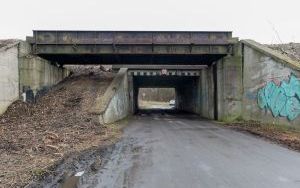 Rozpoczyna się przebudowa wiaduktu kolejowego nad ul. Krzyżową. Dojazd do parkingu przy Żabich Dołach będzie zamknięty (5)
