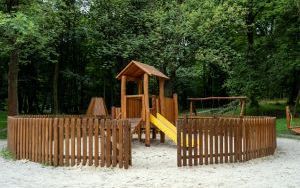 Park Tiele-Wincklerów w Miechowicach. Radni Rady Miejskiej podjęli uchwałę o zmianie nazwy Parku Ludowego (3)