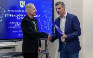 Spotkanie prezydenta z tegorocznymi stypendystami  (13)