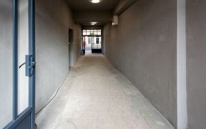 Przekazanie kluczy lokatorom wyremontowanej kamienicy przy ul. Piłsudskiego 38 (10)