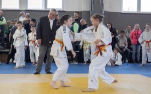 Młodzi judocy walczyli o puchar (16)