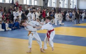 Młodzi judocy walczyli o puchar (17)