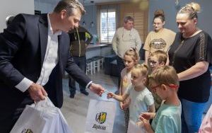 Prezydent z wizytą w Rodzinnym Domu Dziecka  (10)