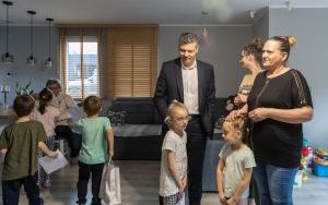 Prezydent z wizytą w Rodzinnym Domu Dziecka  (11)