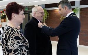 Wręczenie Medali za Długoletnie Pożycie Małżeńskie (2)