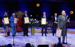 Nagroda „Spolegliwy Przyjaciel Rzemiosła” dla prezydenta Mariusza Wołosza (11)