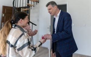 Przekazanie kluczny nowym lokatorom Kolonii Zgorzelec (9)