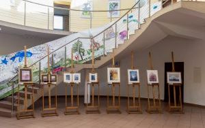  Postindustrialne pejzaże Wesołowskiej w Galerii Rotunda (1)