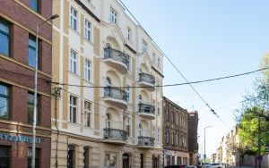 Elewacja frontowa eklektycznej kamienicy przy ul. Jagiellońskiej 3  (1)