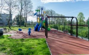 Nowy plac zabaw w Suchej Górze (7)
