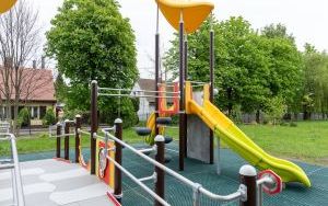 Otwarcie nowe placu zabaw przy Ośrodku Rehabilitacyjno-Edukacyjno-Wychowawczym (7)