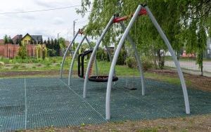 Otwarcie nowe placu zabaw przy Ośrodku Rehabilitacyjno-Edukacyjno-Wychowawczym (8)