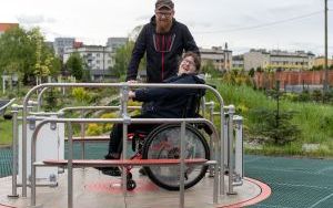Otwarcie nowe placu zabaw przy Ośrodku Rehabilitacyjno-Edukacyjno-Wychowawczym (1)