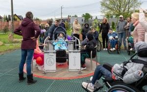 Otwarcie nowe placu zabaw przy Ośrodku Rehabilitacyjno-Edukacyjno-Wychowawczym (7)
