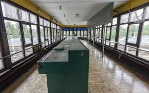 Historyczna nastawnia bramowa dostanie nowe życie. Ruszył jej remont (1)