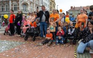 Happening na Rynku z okazji Dnia Godności Osób z Niepełnosprawnością Intelektualną  (2)