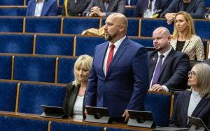 Ślubowanie i zaprzysiężenie prezydenta Bytomia i radnych Rady Miejskiej w Bytomiu (5)