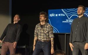 Aglo Festiwal - Teatr Improwizowany Klancyk: Komora maszyny losującej jest pusta. (4)
