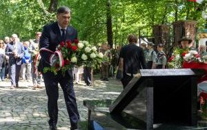 Poświęcenie Memoriału Kresowej Pamięci na cmentarzu Mater Dolorosa przy ul. Piekarskiej (13)