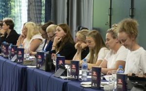 Gimnastyczki rywalizowały w Hali na Skarpie  (6)