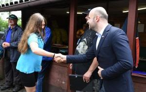 Zawody wędkarskie z okazji Dnia Dziecka (18)
