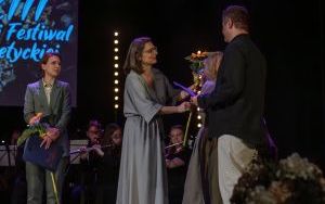 Finałowy koncert na zakończenie Festiwalu Piosenki Poetyckiej Kwiaty na kamieniach (12)